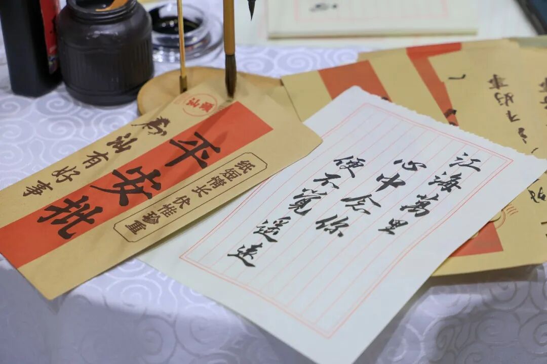 经济热点快评｜这封“情书”里，有金融强国的梦想
