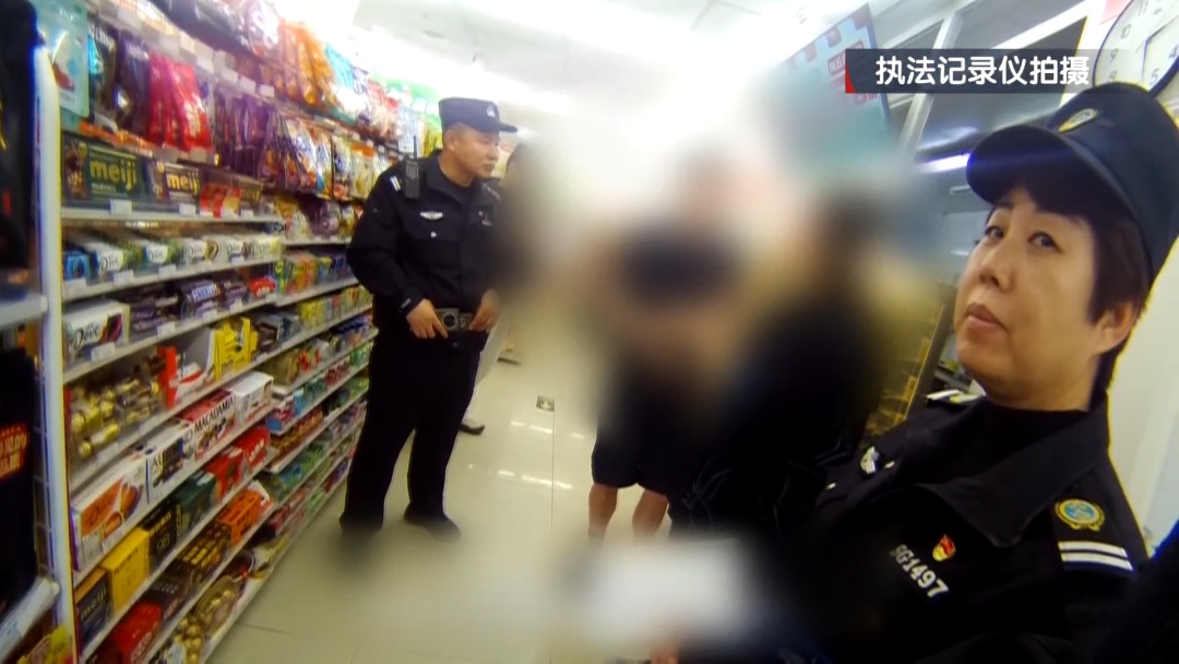 北京警方拘留1名男子! 北京警方拘留1名男子!
