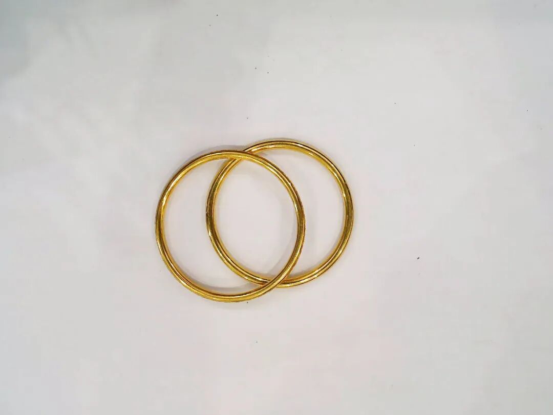 6.5万收来的黄金饰品竟是…… 海宁警方:已经刑拘! 6.5万收来的黄金饰品竟是…… 海宁警方:已经刑拘!