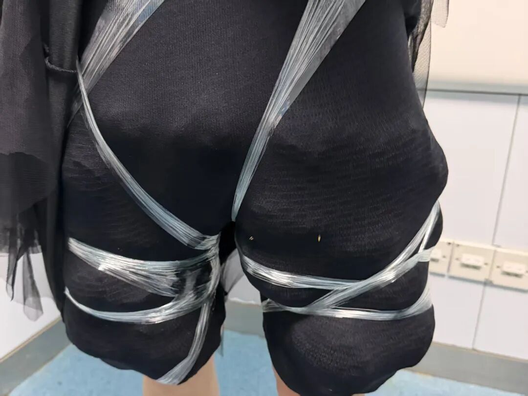 女子身上有腥臭味, 宽松裙子里竟绑了58只活的乌龟 画面曝光! 女子身上有腥臭味, 宽松裙子里竟绑了58只活的乌龟 画面曝光!