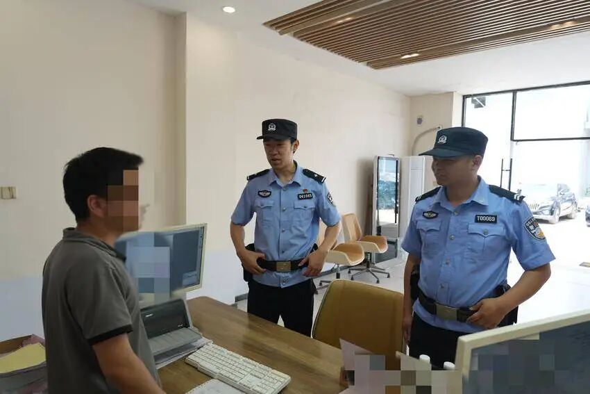 变造驾驶证“铺路”网约车司机？拘！