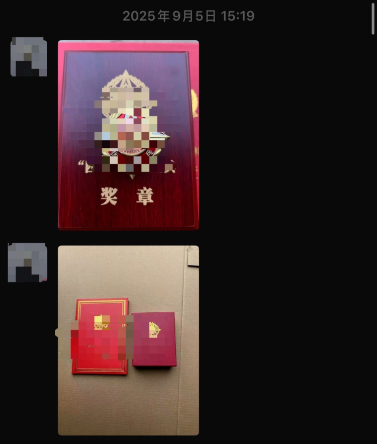 这个家伙胆子真大,自称参加过“境外维和”,还参加过“阅兵”,看看他到底是什么人! 这个家伙胆子真大,自称参加过“境外维和”,还参加过“阅兵”,看看他到底是什么人!