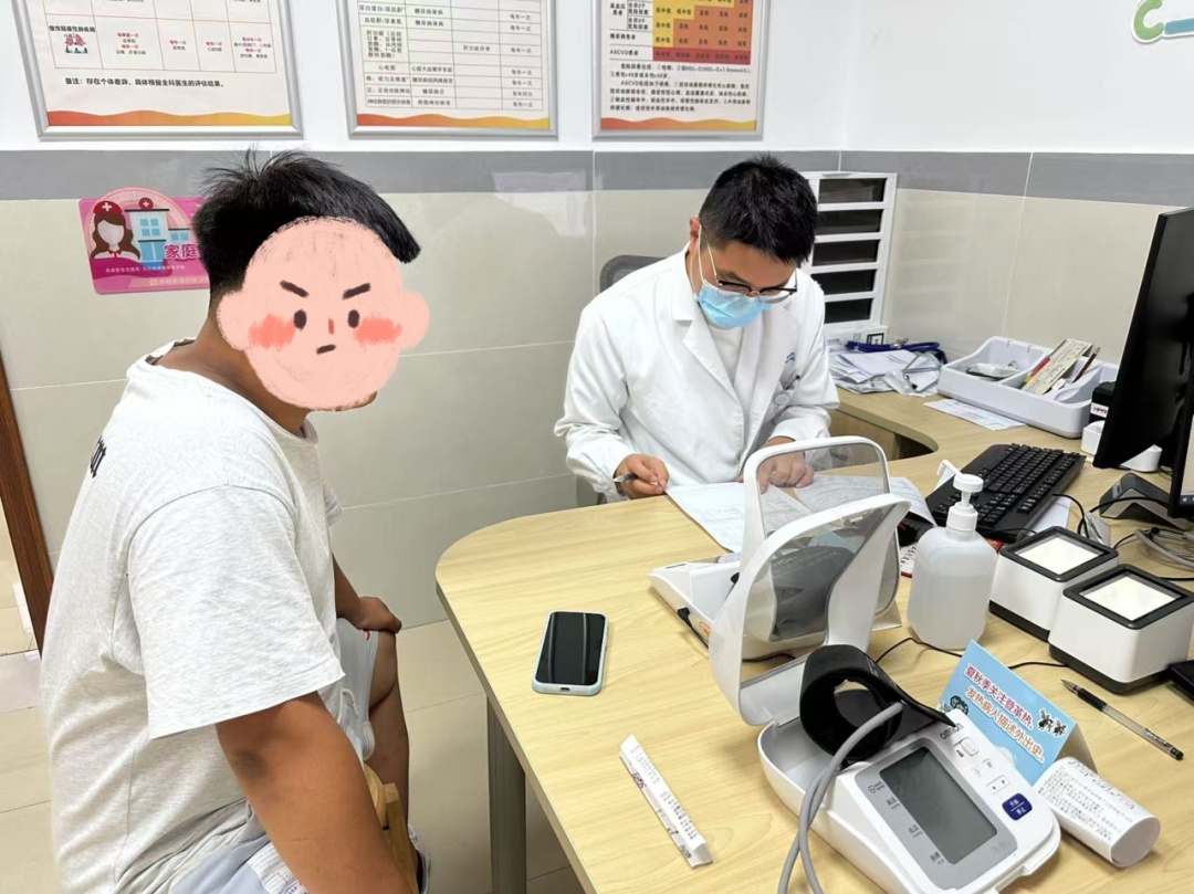 180斤小伙减重3个月只瘦4斤,血糖却飙升!警惕这些“健康水果” 180斤小伙减重3个月只瘦4斤,血糖却飙升!警惕这些“健康水果”