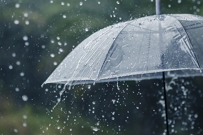 最高气温下降达10℃！冰雹、雷暴大风“组团”来袭！强降雨核心影响时段→