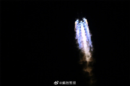 神舟二十三号载人飞船发射取得圆满成功