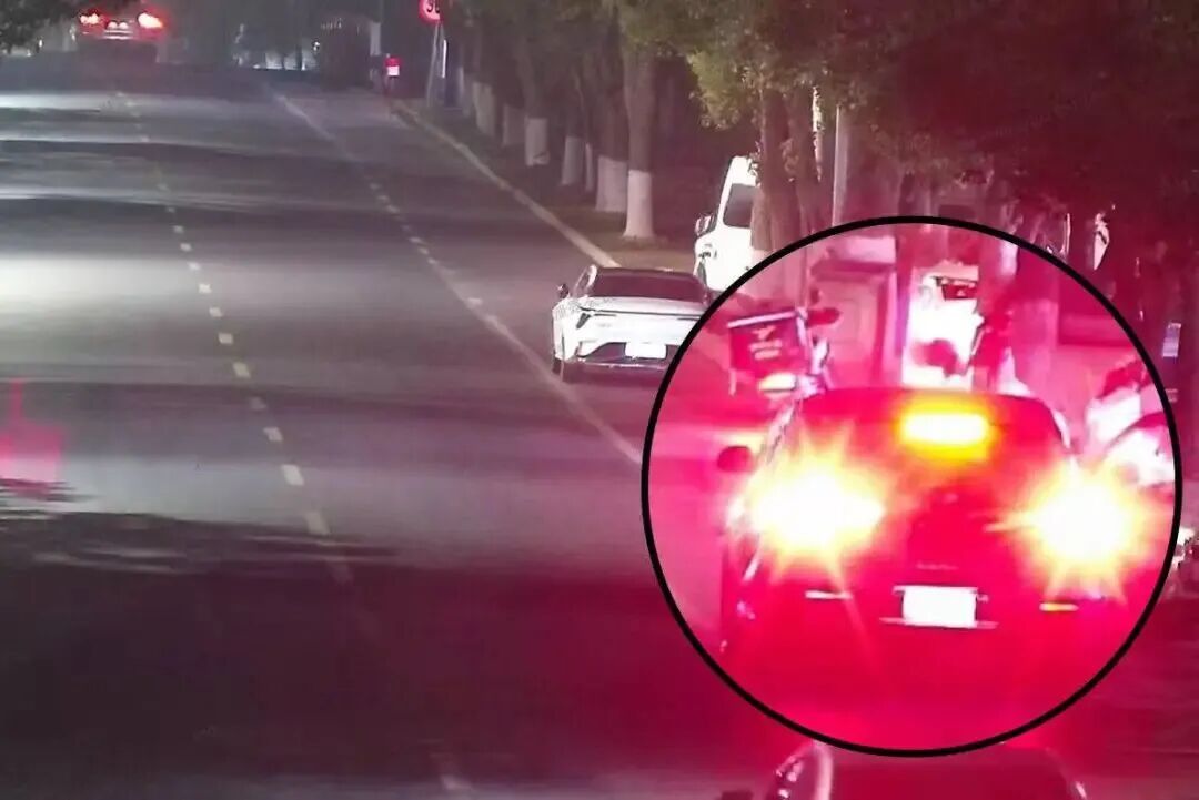 男子借宝马车谎称没钱加油，找路人借800元后猛踩油门逃离……