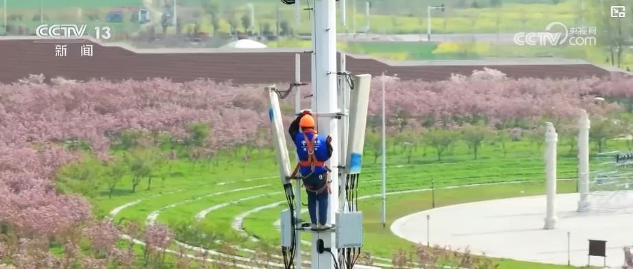 我国5G基站总数超500万 用户端数字化消费活力持续迸发 我国5G基站总数超500万 用户端数字化消费活力持续迸发