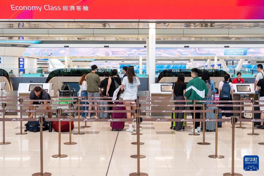 香港国际机场二号客运大楼旅客离港设施启用 香港国际机场二号客运大楼旅客离港设施启用