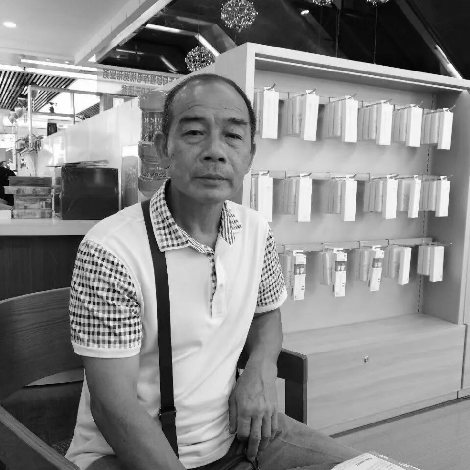 痛心消息传来!“谢会计”不幸遇难,终年67岁 痛心消息传来!“谢会计”不幸遇难,终年67岁
