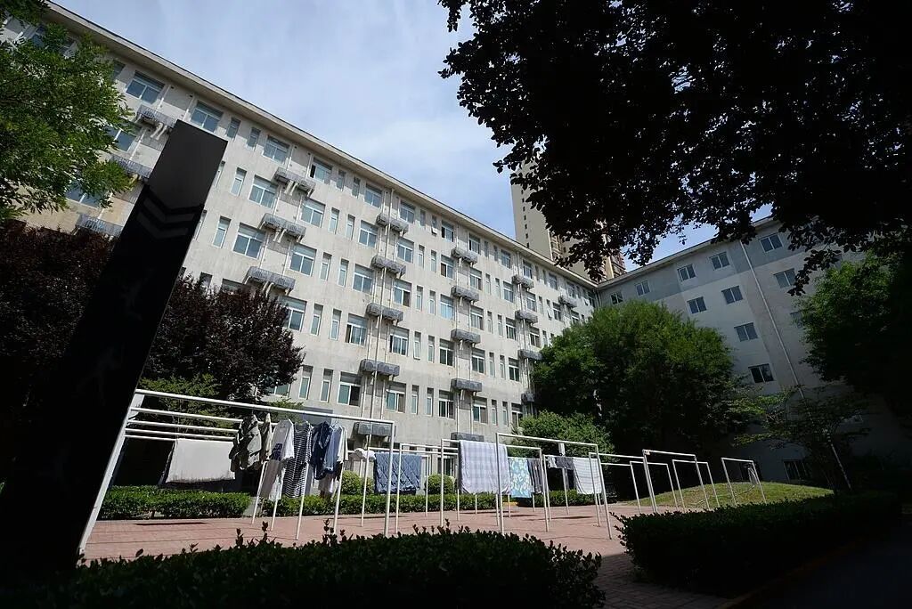住房、就医、子女入学……@未落户常住人口,有好消息! 住房、就医、子女入学……@未落户常住人口,有好消息!