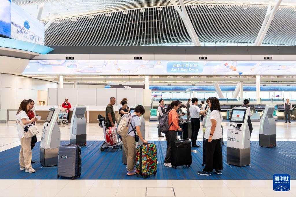 香港国际机场二号客运大楼旅客离港设施启用 香港国际机场二号客运大楼旅客离港设施启用