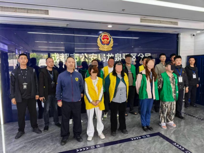 斩断房产信息黑灰产！网警破获1起侵犯公民个人信息案