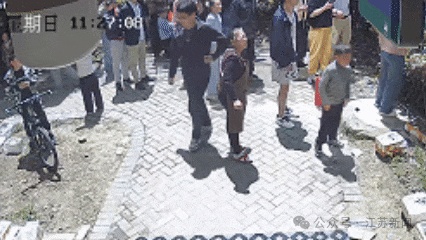 一张正能量满满的同框照!常州火场救人的“铁锹哥”找到了 一张正能量满满的同框照!常州火场救人的“铁锹哥”找到了