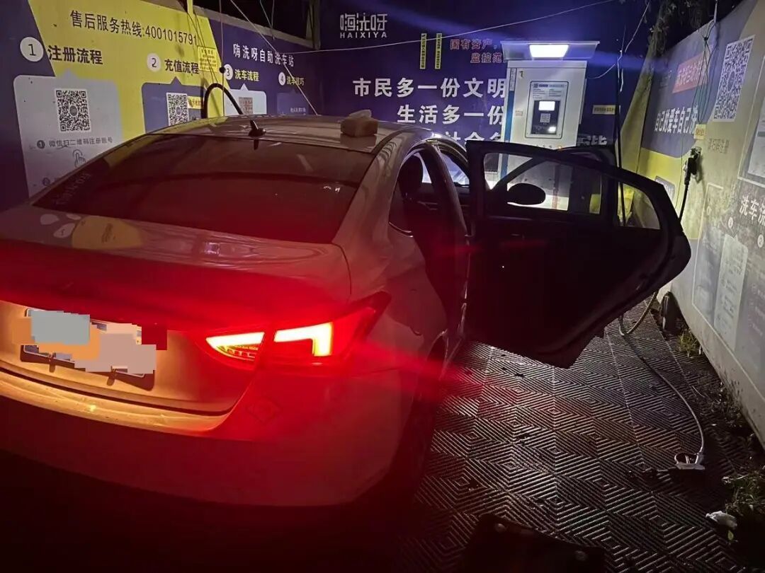 “乘客车内排泄,司机花1000元换座椅”,滴滴出行回应 “乘客车内排泄,司机花1000元换座椅”,滴滴出行回应