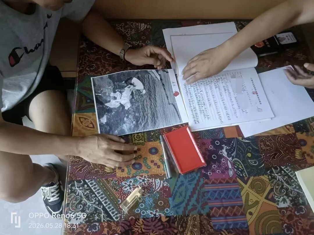 竟然在洱海洗狗!洱管局:男子已找到,并被依法查处 竟然在洱海洗狗!洱管局:男子已找到,并被依法查处