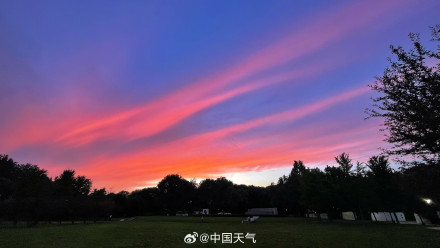 美到失语！五月最后一天北京现史诗级晚霞