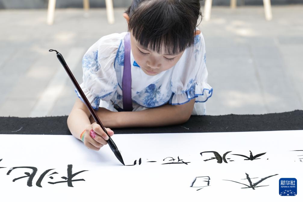 庆祝“六一”国际儿童节主题游园活动在京举行 庆祝“六一”国际儿童节主题游园活动在京举行