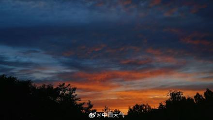 浓墨重彩！北京油画版朝霞惊艳登场