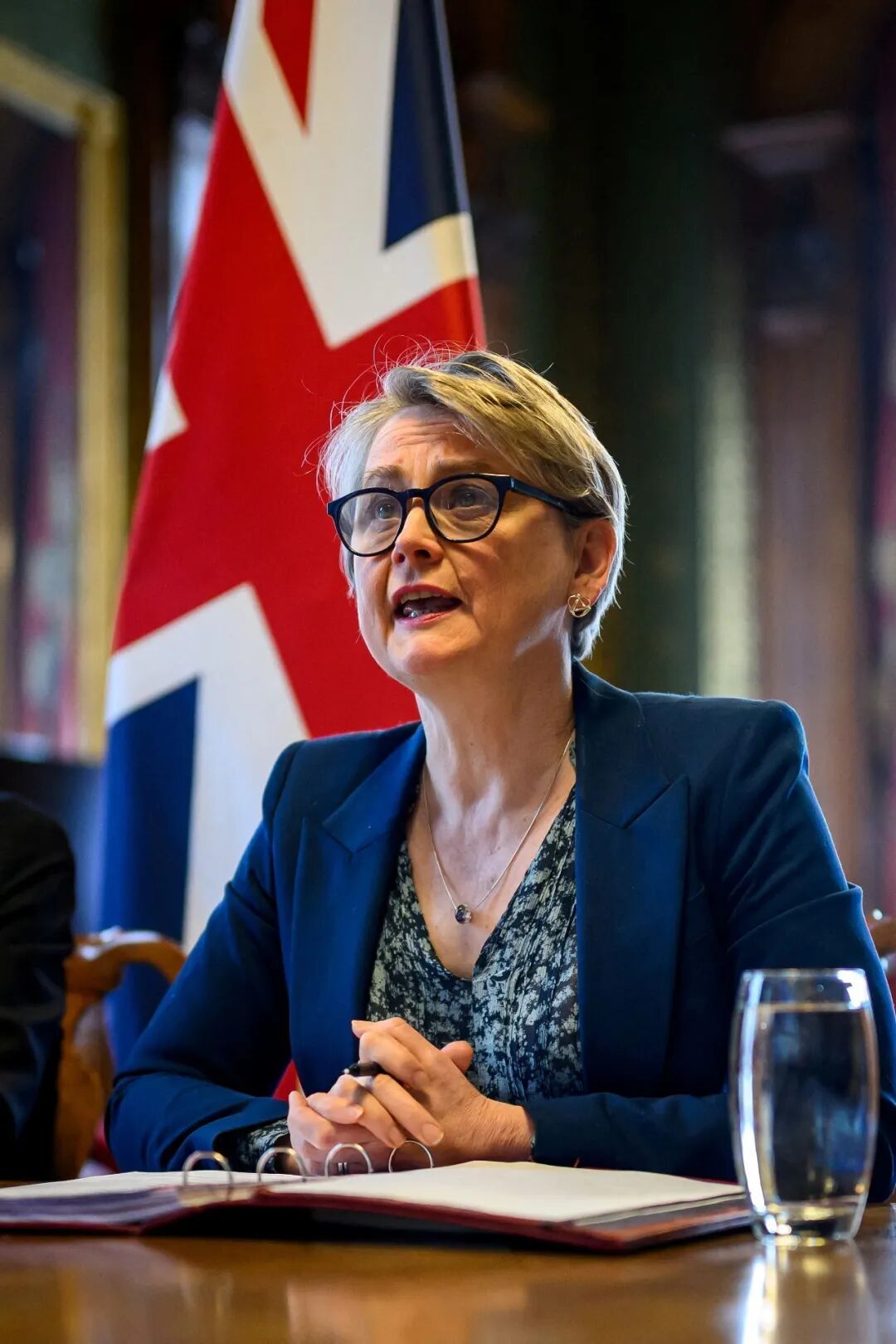 英国批评以色列
