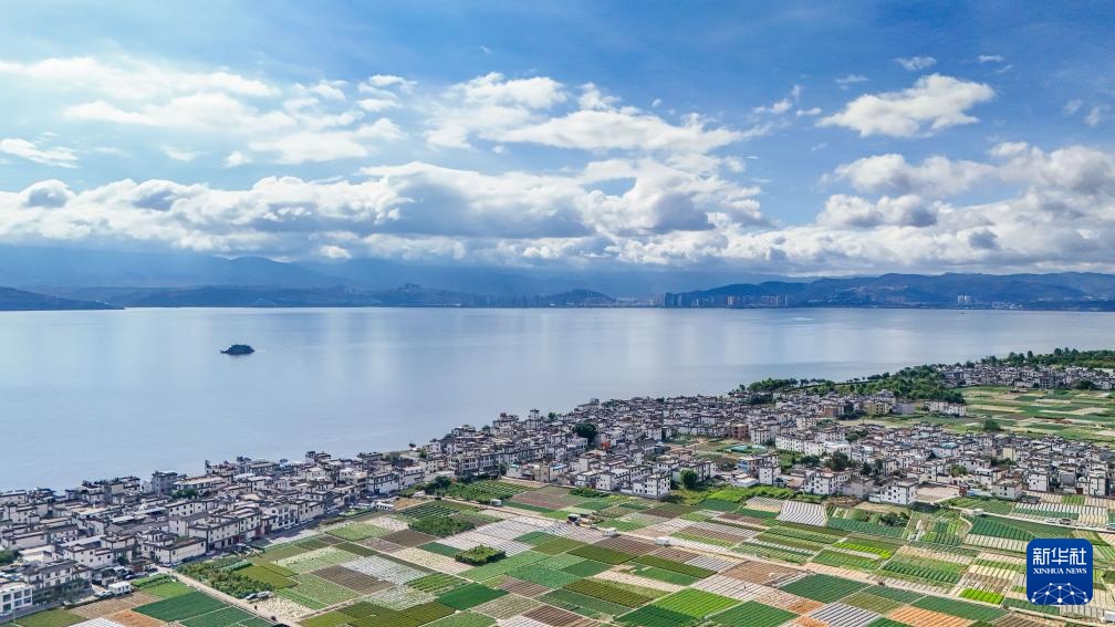 美丽中国丨邂逅洱海的夏日时光 美丽中国丨邂逅洱海的夏日时光