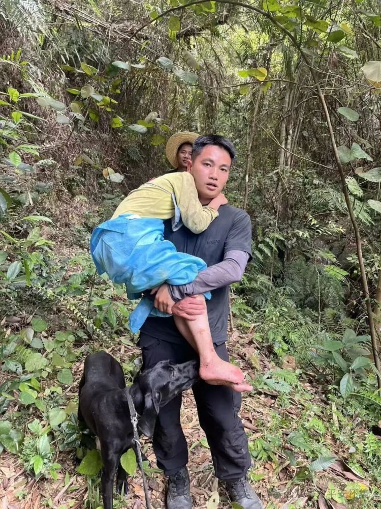 广东肇庆男童深山走失13天终获救，“汪汪队”立大功