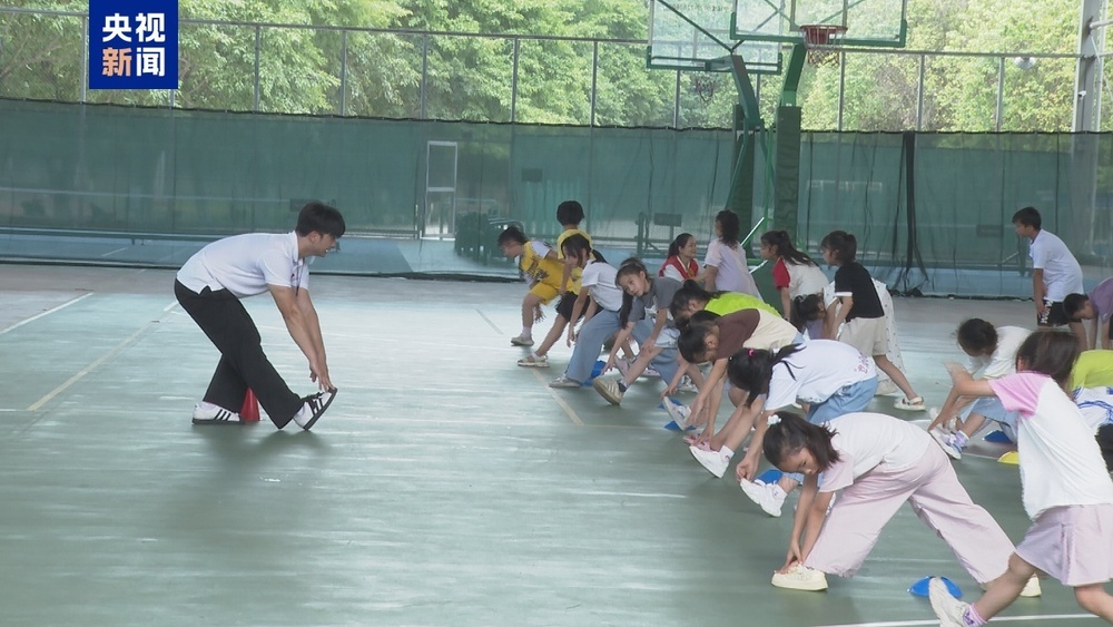 广西柳州受地震影响的市属45所学校已全部复课