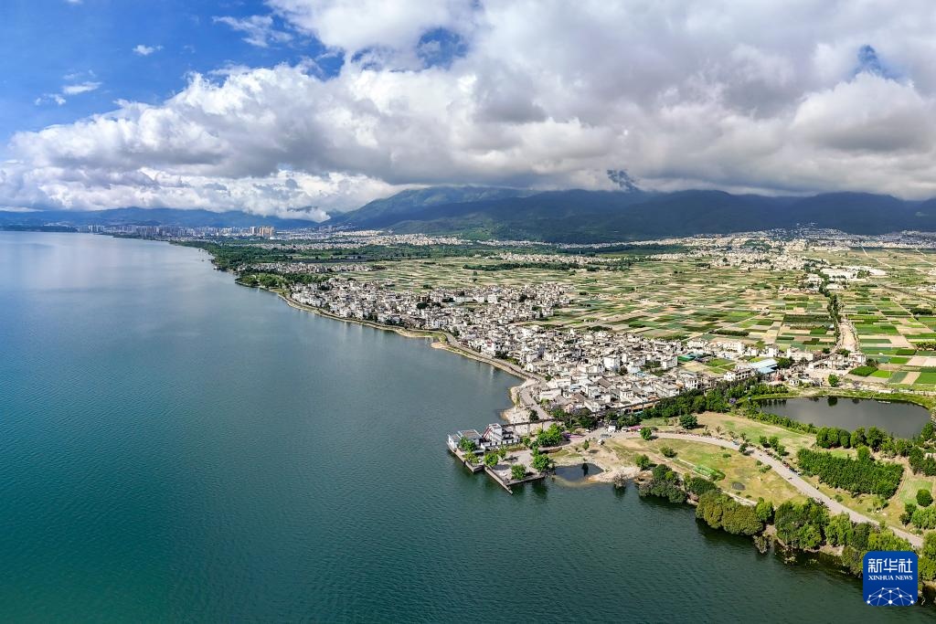美丽中国丨邂逅洱海的夏日时光 美丽中国丨邂逅洱海的夏日时光
