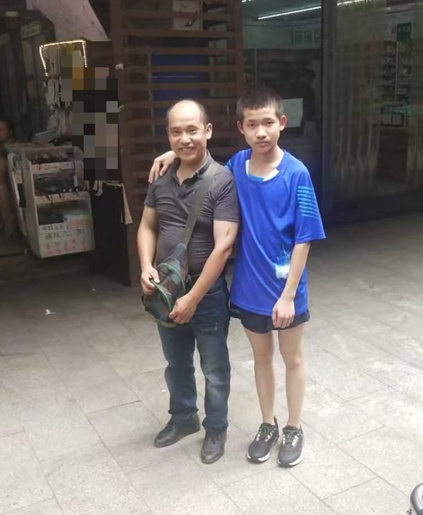 下一颗巧克力|7岁学说话17岁连摘3金,重庆孤独症少年硬核走出一路繁花 下一颗巧克力|7岁学说话17岁连摘3金,重庆孤独症少年硬核走出一路繁花