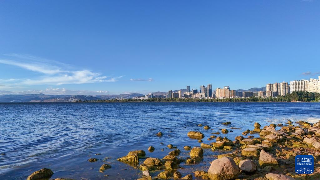 美丽中国丨邂逅洱海的夏日时光 美丽中国丨邂逅洱海的夏日时光