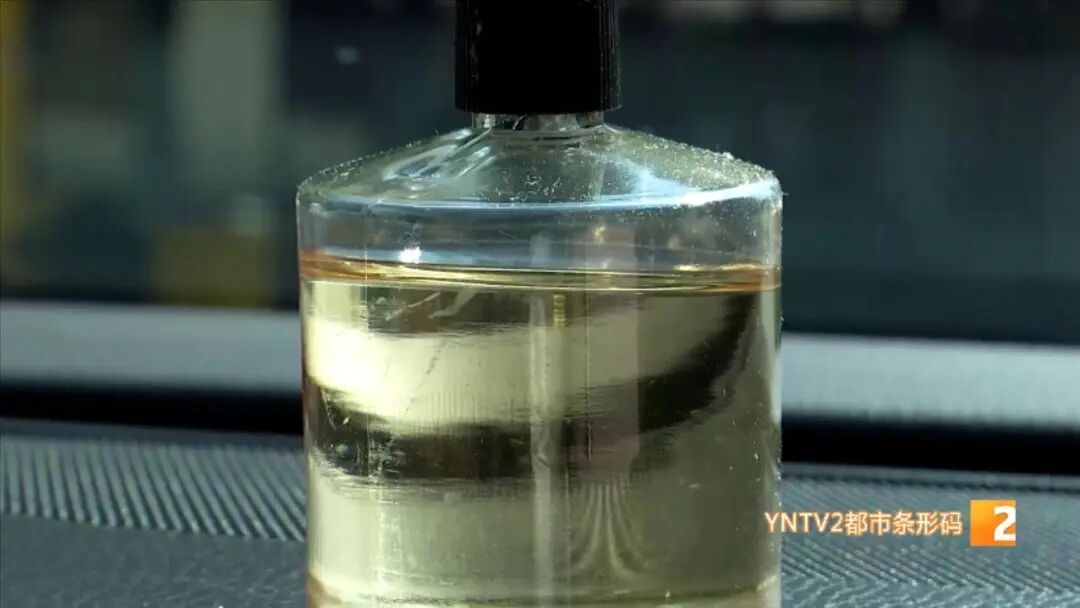 又热又晒!紧急提醒!近期车内千万别放这些东西…… 又热又晒!紧急提醒!近期车内千万别放这些东西……