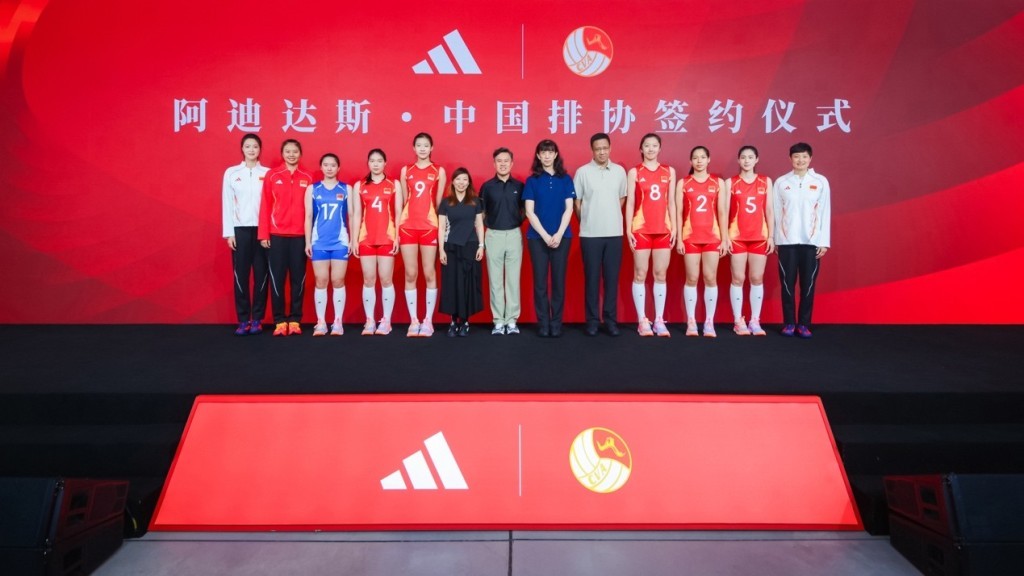 对话｜中国女排三代核心共话精神传承，开启新赛季直面挑战
