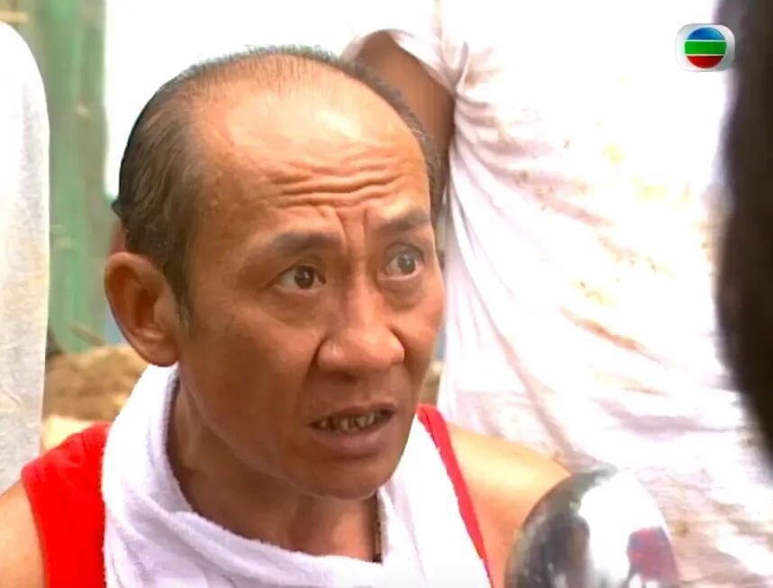 被40多岁儿子“啃老”多年,TVB男演员宣布与长子断绝父子关系 被40多岁儿子“啃老”多年,TVB男演员宣布与长子断绝父子关系