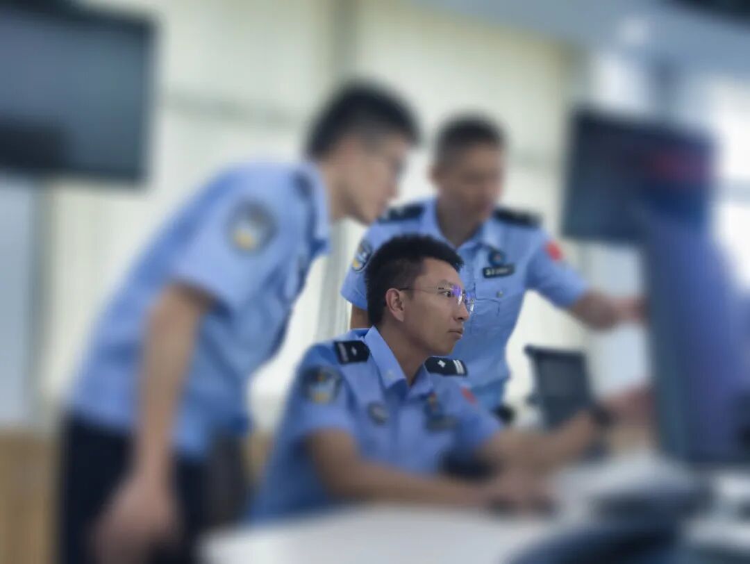 真硬汉！“90后”民警参与缴毒2.6吨、韧带断裂仍抓捕！