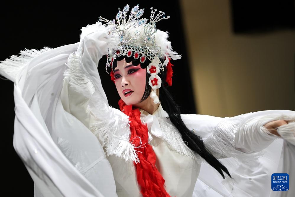 “主角”是怎样炼成的——“一场戏”的台前幕后 “主角”是怎样炼成的——“一场戏”的台前幕后
