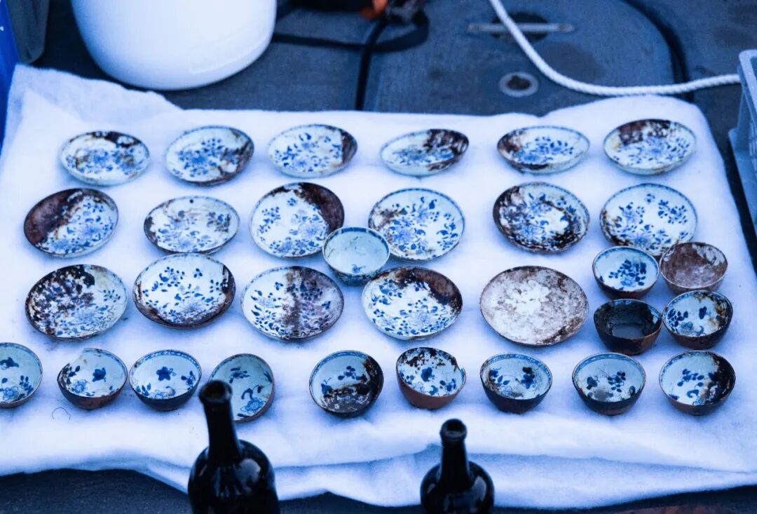 大量中国瓷器从挪威深海打捞出水 大量中国瓷器从挪威深海打捞出水