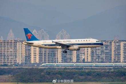 中老铁路累计开行旅客列车突破10万列
