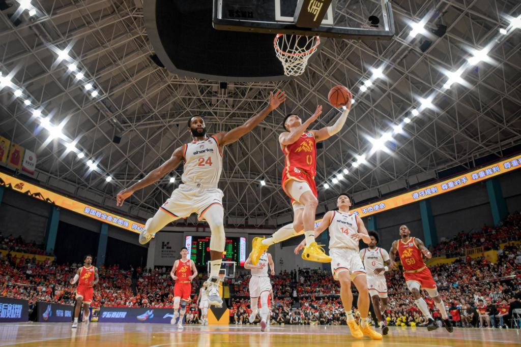 CBA总决赛：广厦主场胜上海 大比分扳成1:3