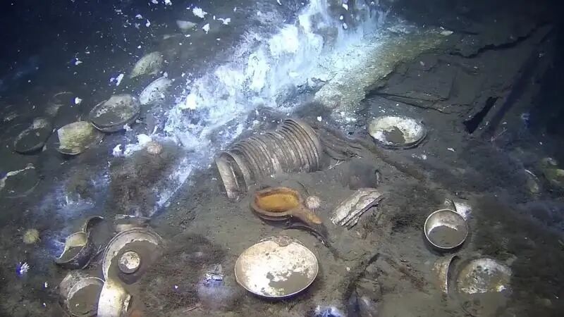 挪威海域发现18世纪沉船,大量中国瓷器重见天日,船只始发地和目的地未知 挪威海域发现18世纪沉船,大量中国瓷器重见天日,船只始发地和目的地未知