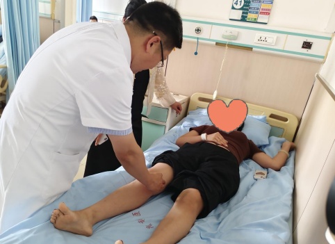 14岁初中生备考冲刺，竟跑断骨头，医生提醒：每年五六月，这种“体考季运动损伤”高发