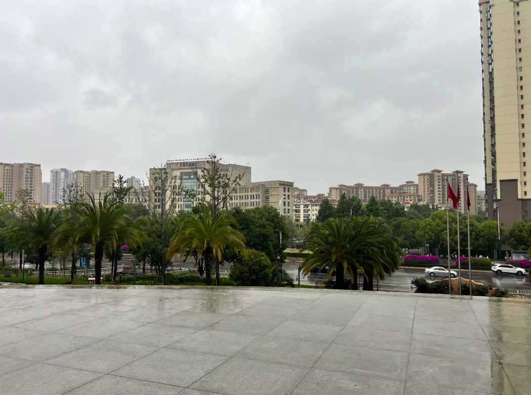 26条气象预警，一轮强降雨接连造访云南！