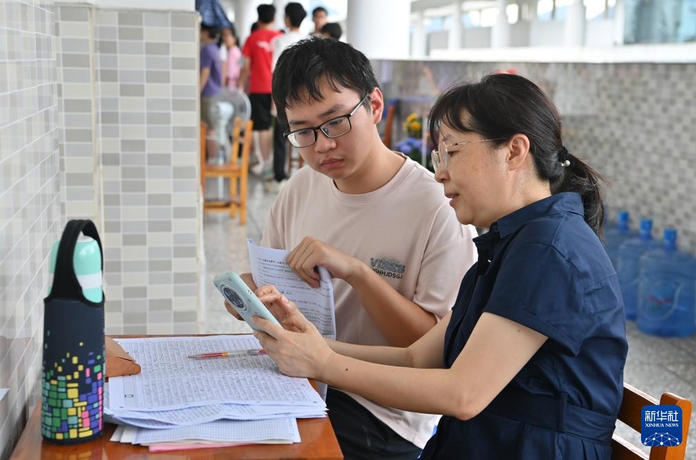 广西柳州：从容迎高考