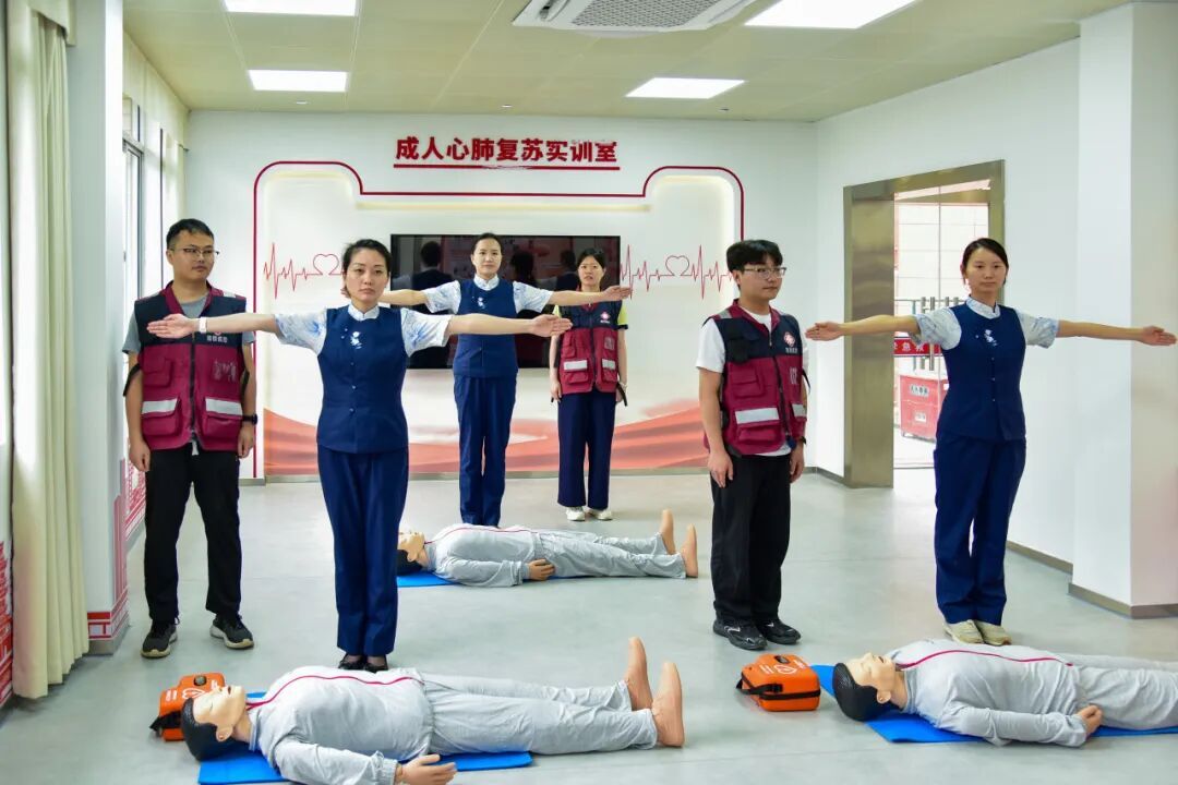 每年上千次“生命救援”，这座基地不简单！