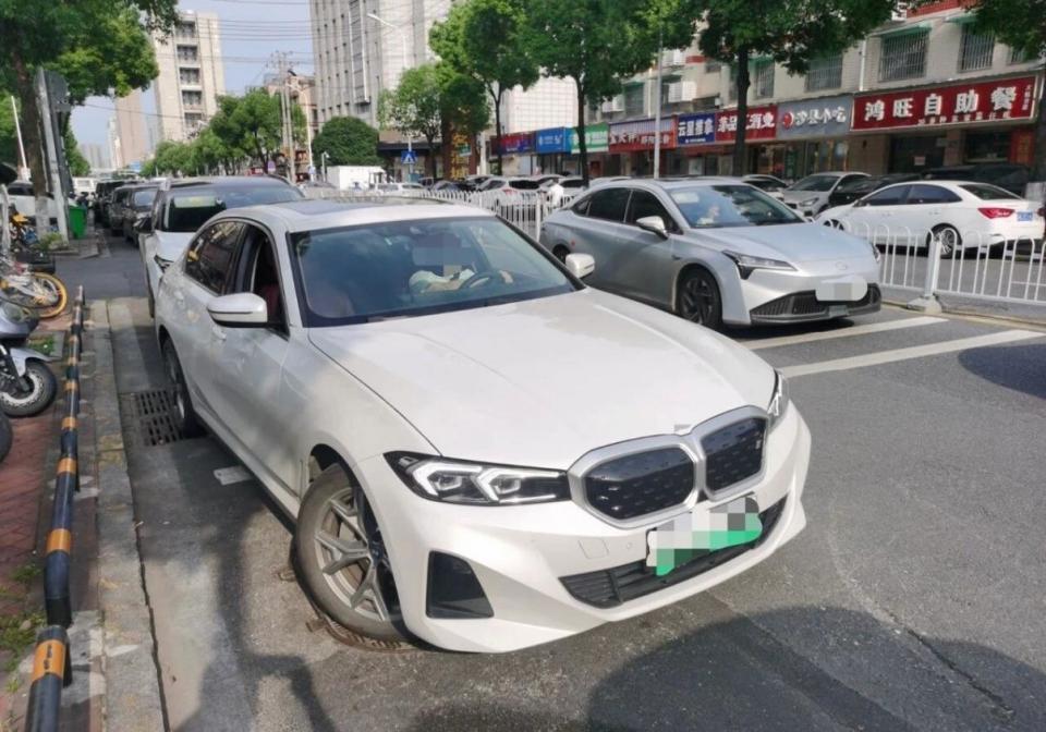 做完任务就能有“艳遇”？男子揣着6万元现金准备线下交易被民警街头拦截