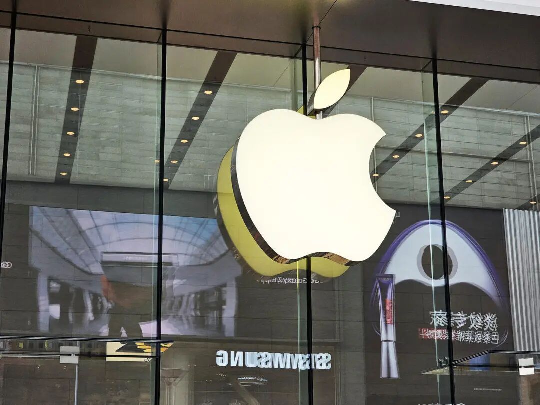 苹果回应“iPhone改日期空出20G”：Apple官方没有这种方法
