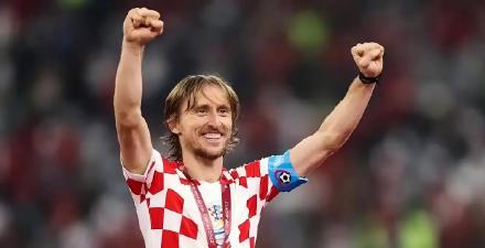聚焦 | 跨越20年铸就传奇！美加墨世界杯迎来3位六朝元老