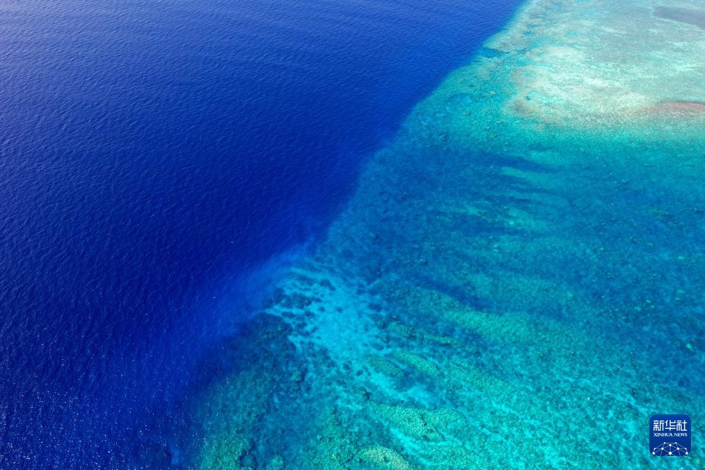 逐浪南海守蔚蓝