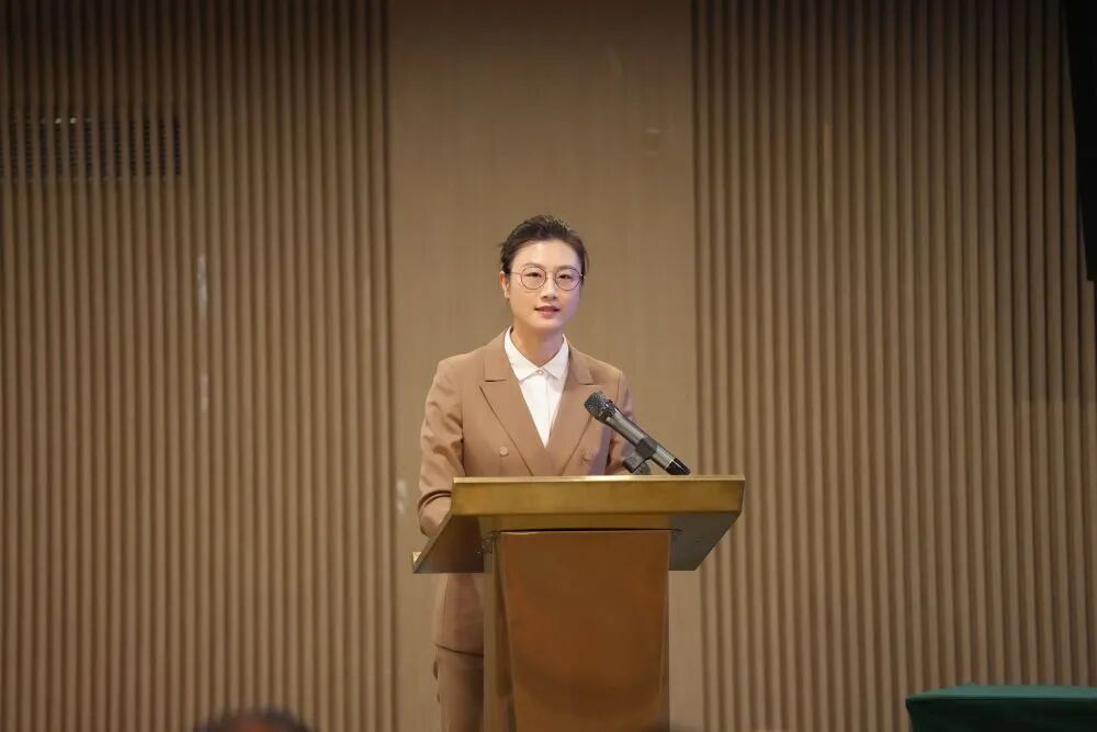 丁宁、张怡宁等,有新身份 丁宁、张怡宁等,有新身份
