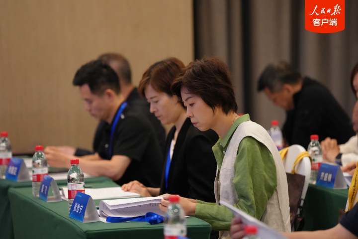 丁宁当选北京市乒协新任会长，张怡宁当选理事