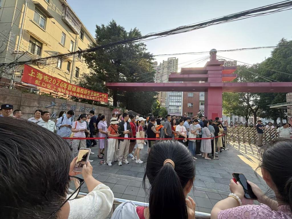 一天就考完了,真幸福!他们的高考已提前结束 一天就考完了,真幸福!他们的高考已提前结束