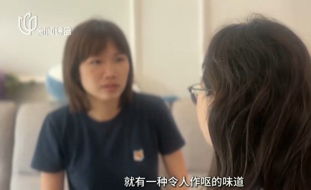 臭到令人作呕!母女租120m²房子养十几只流浪狗,房东崩溃:几百万的房被糟蹋了…… 臭到令人作呕!母女租120m²房子养十几只流浪狗,房东崩溃:几百万的房被糟蹋了……